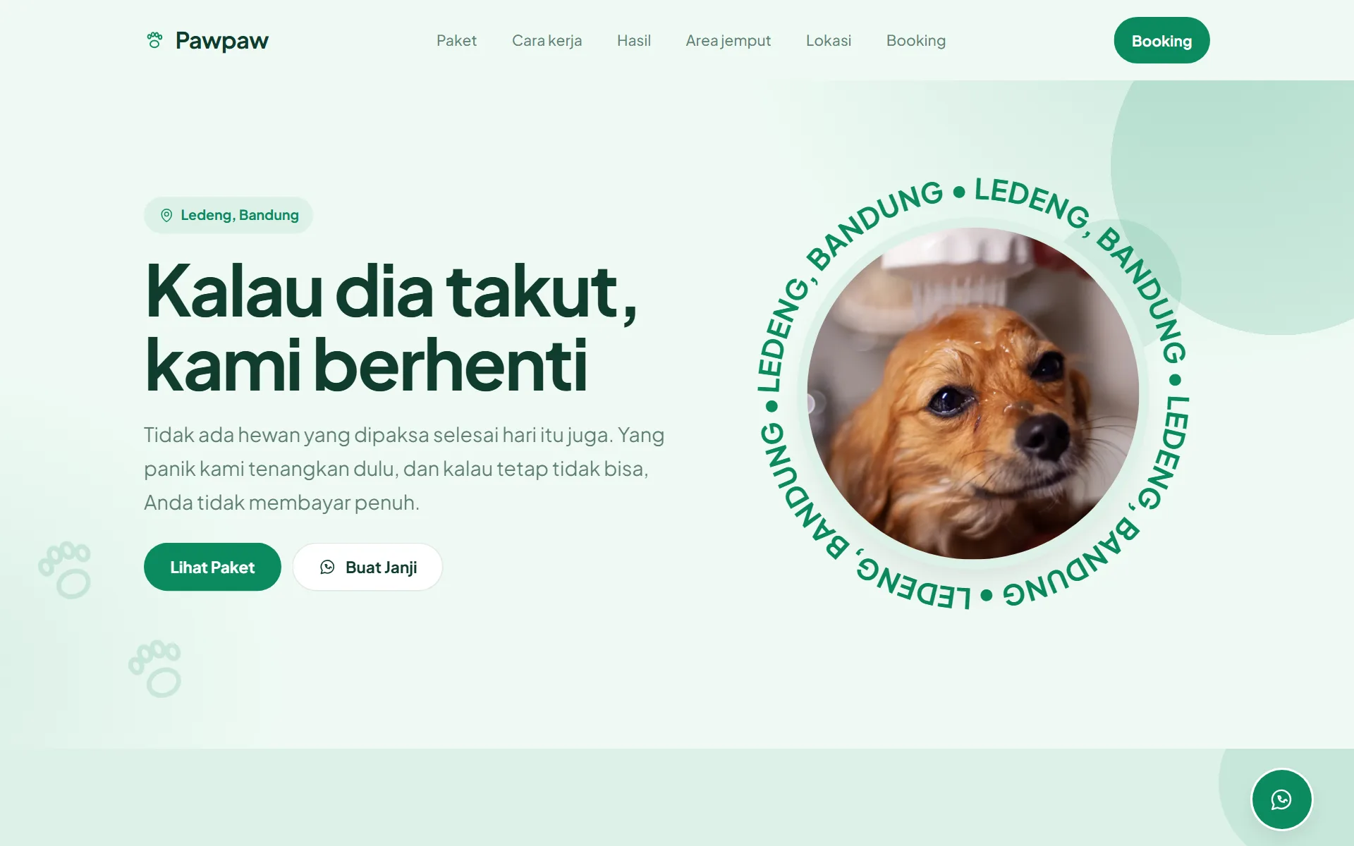 Tampilan desain Pet Grooming di layar komputer